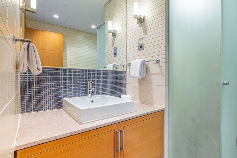 Large Terrace and Pool View - 2 Br - Next to Mall Apartment, 2 Bedrooms, Accessible, Smoking 20