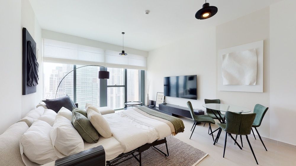 undefined Stylish 23rd Floor Apartment at BLVD 9