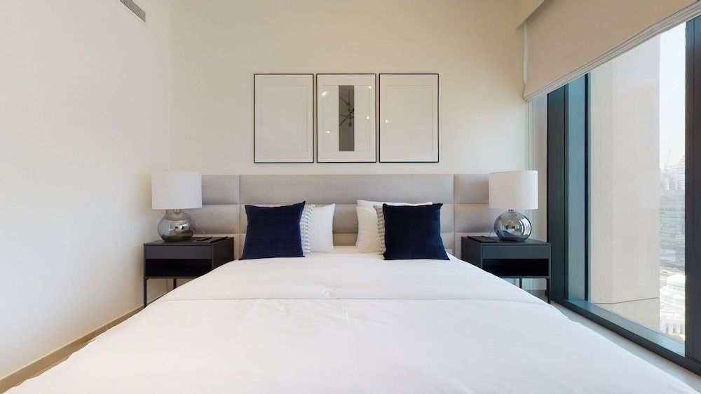 undefined Stylish 23rd Floor Apartment at BLVD 6