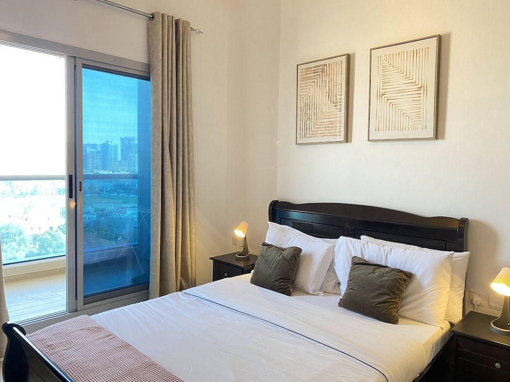 undefined Lux BnB Elite Residences I Golf Course Views 7