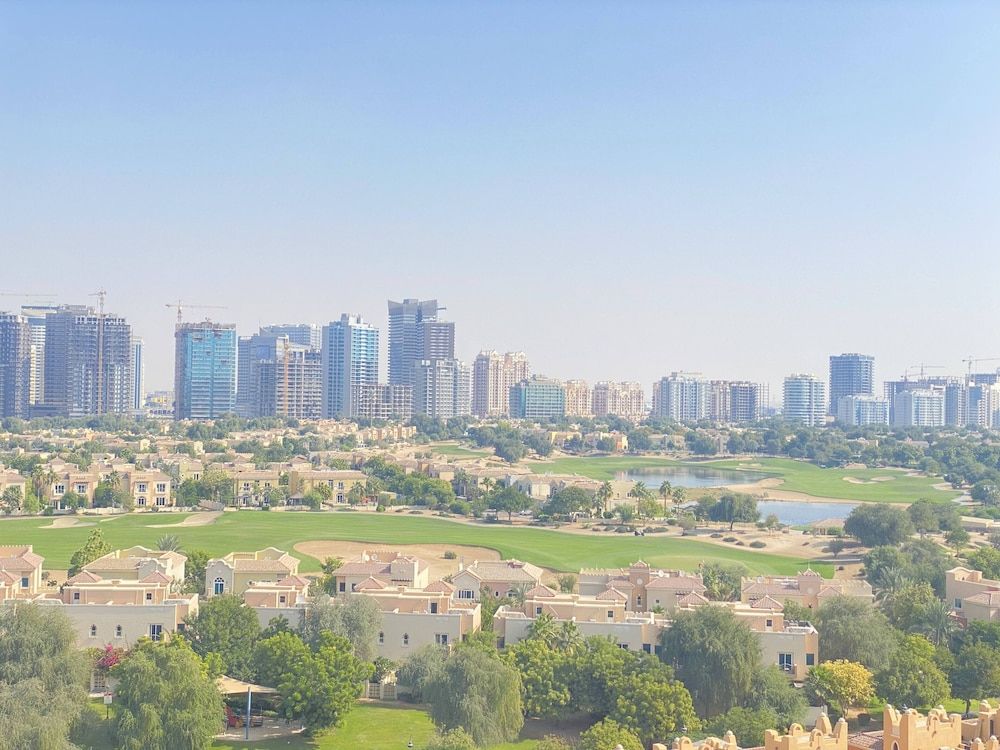 undefined Lux BnB Elite Residences I Golf Course Views 2