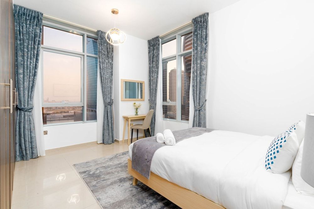 undefined Whitesage - Sophisticated and Homey apartment Near to Metro 8