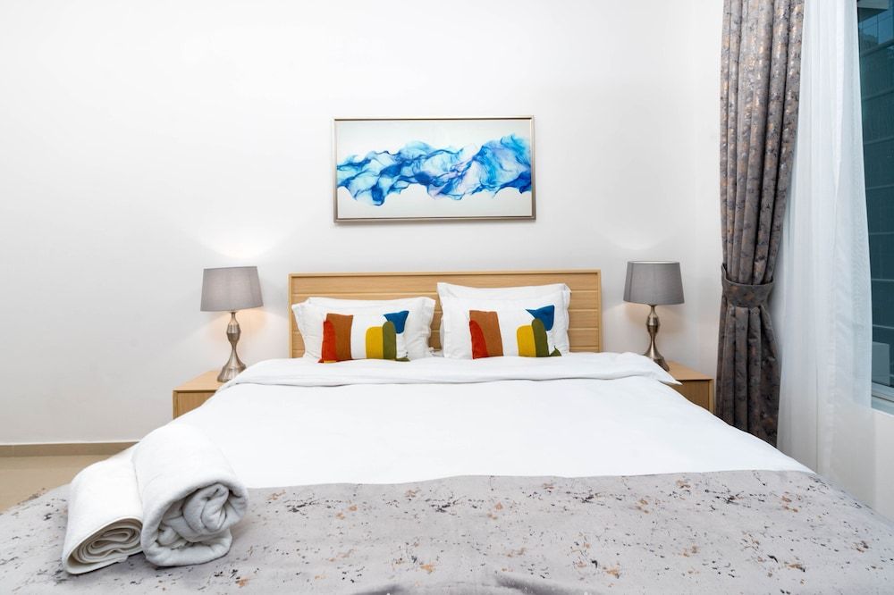 undefined Whitesage - Sophisticated and Homey apartment Near to Metro 7