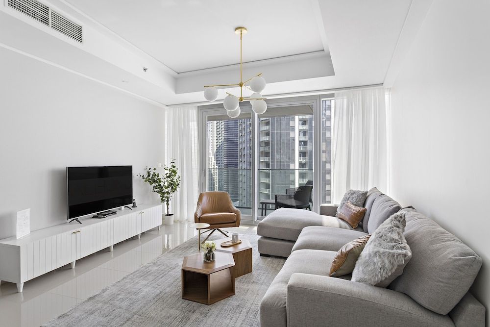 WelHome - Luxury Apartment Facing Burj Khalifa With Terrace Comfort Apartment 15