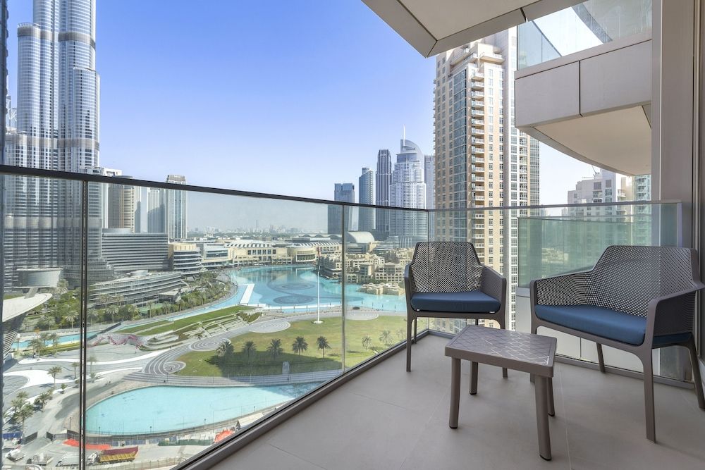 WelHome - Luxury Apartment Facing Burj Khalifa With Terrace Comfort Apartment 8