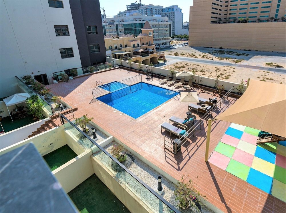 undefined Gorgeous 1bedroom With Balcony in the Heart of JVC