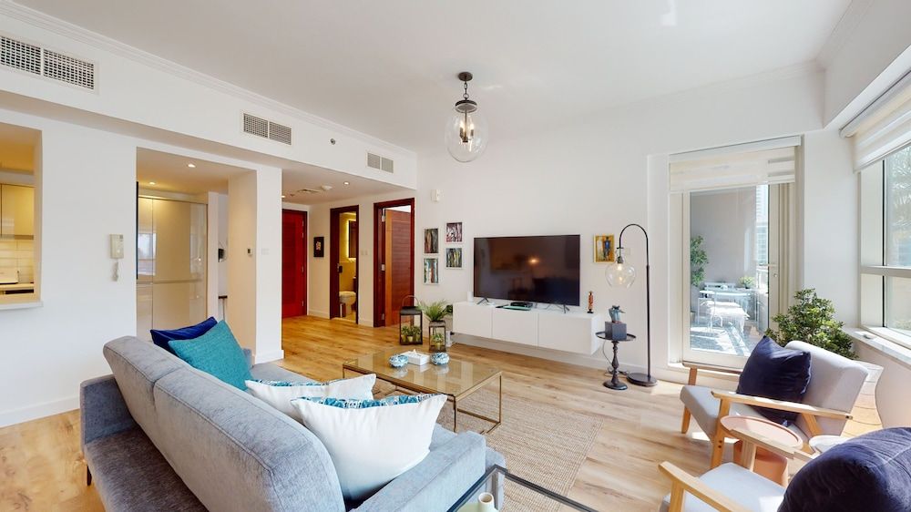 Sahab 402 Deluxe Apartment 12