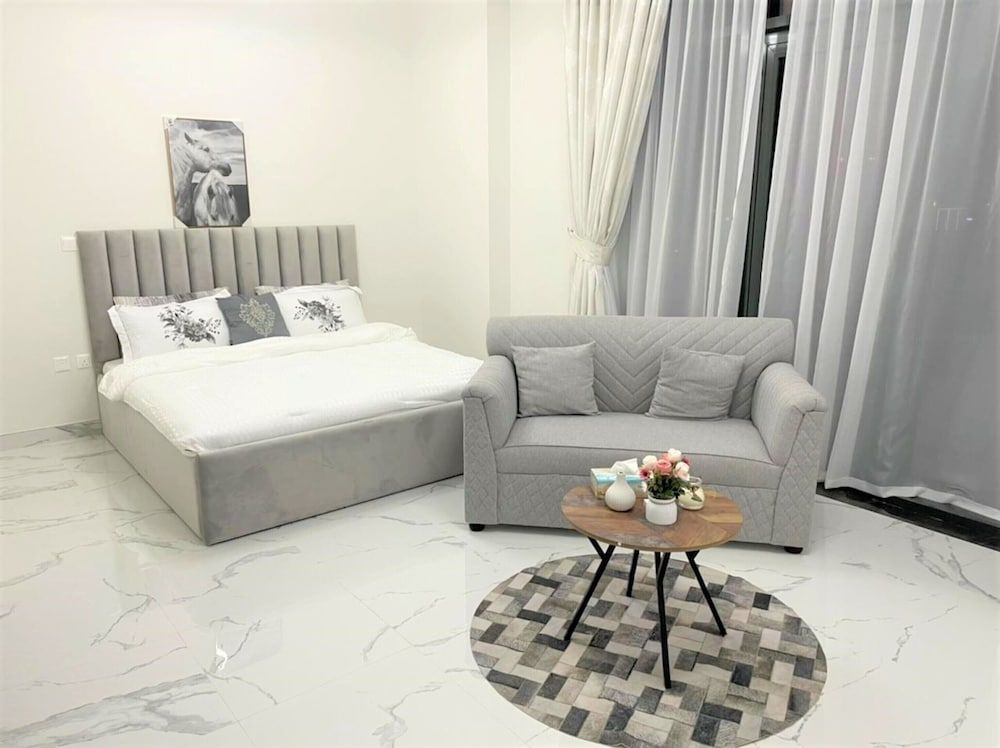 Amazing Stay in Majan Dubai