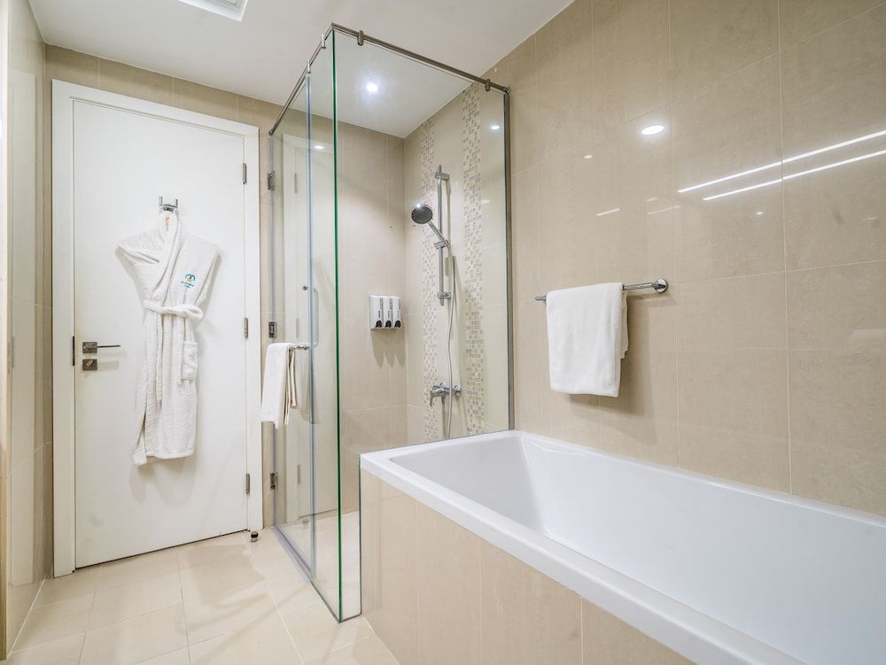 Glamorous Apt With Balcony Facing Burj Khalifa Design Apartment 21