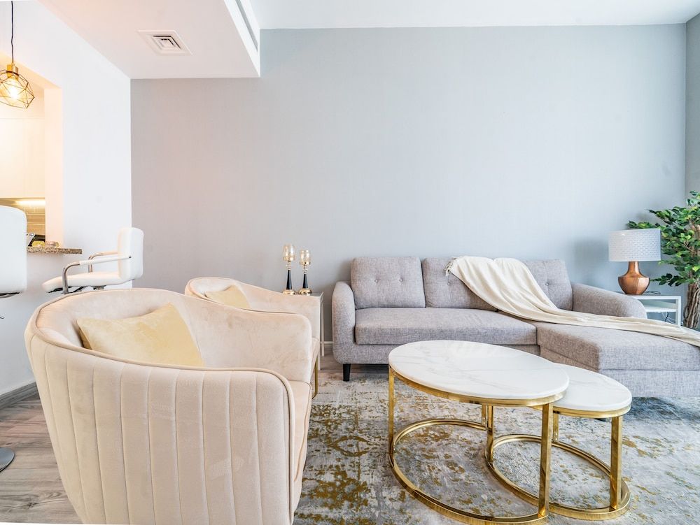 Glamorous Apt With Balcony Facing Burj Khalifa Design Apartment 24