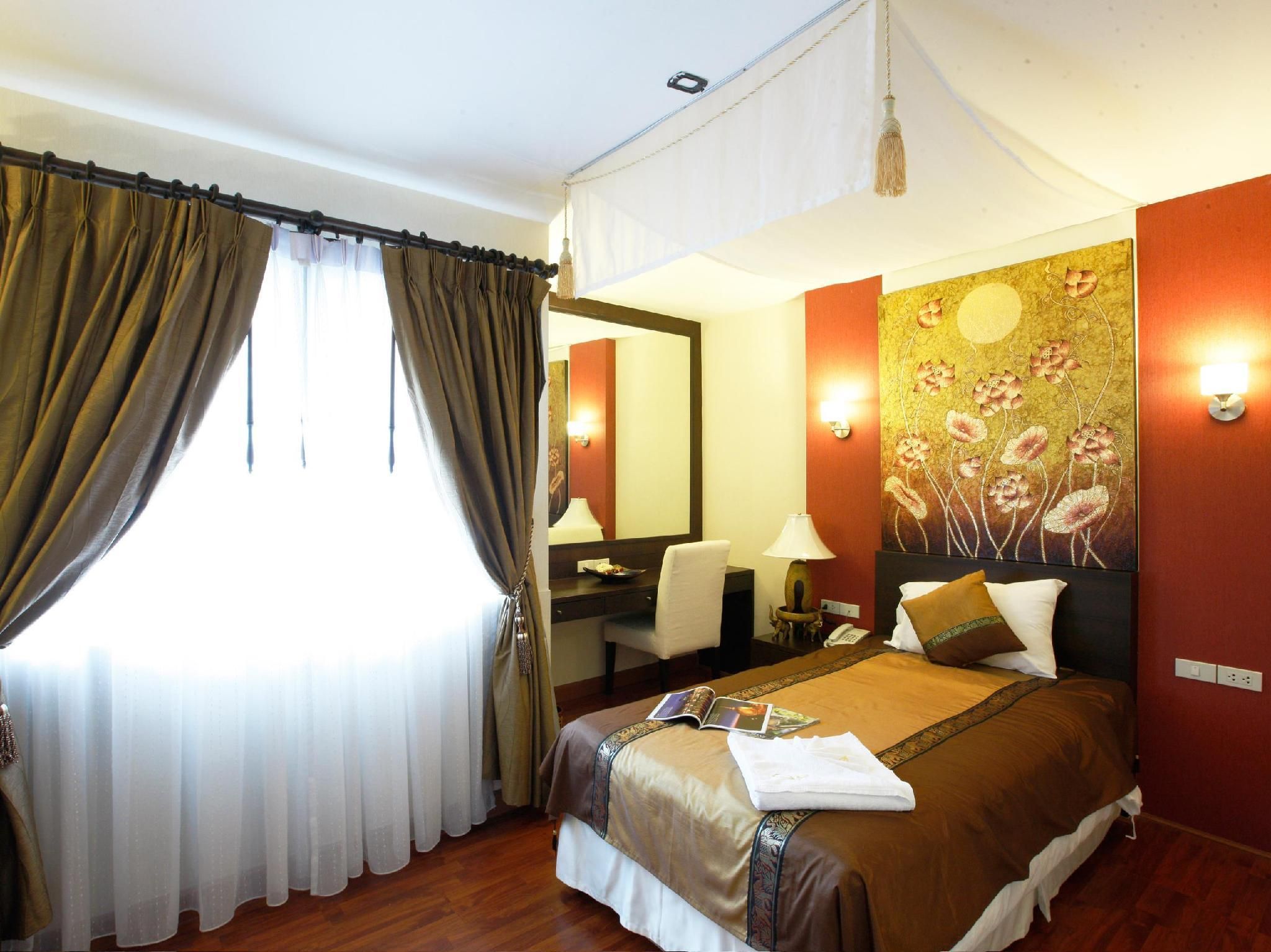 undefined Mirth Sathorn Hotel 7