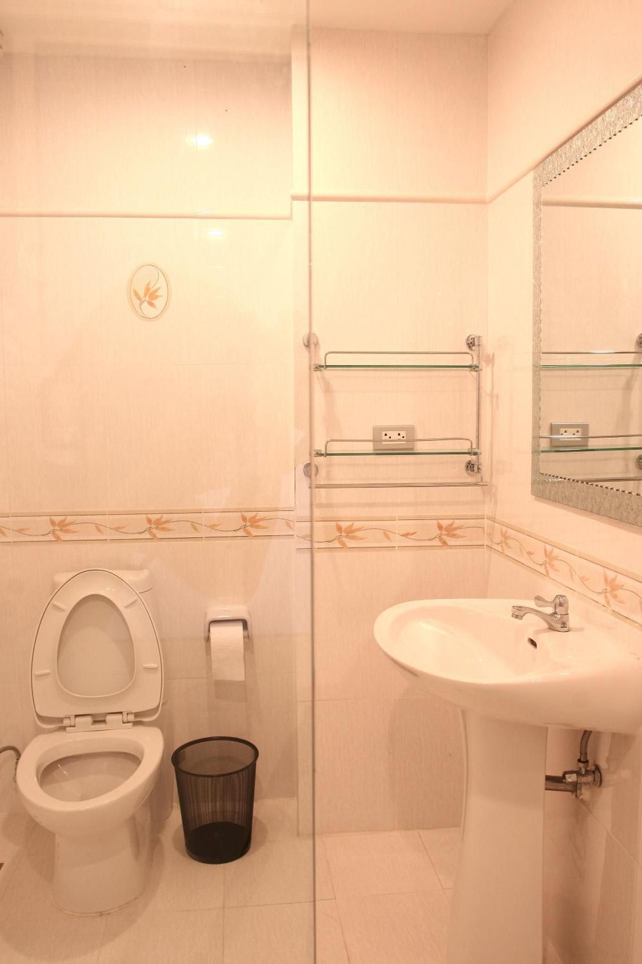 undefined Mirth Sathorn Hotel 6