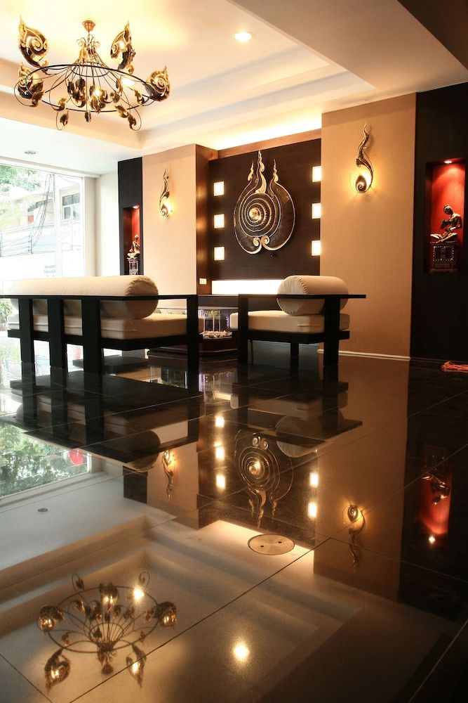 undefined Mirth Sathorn Hotel 4