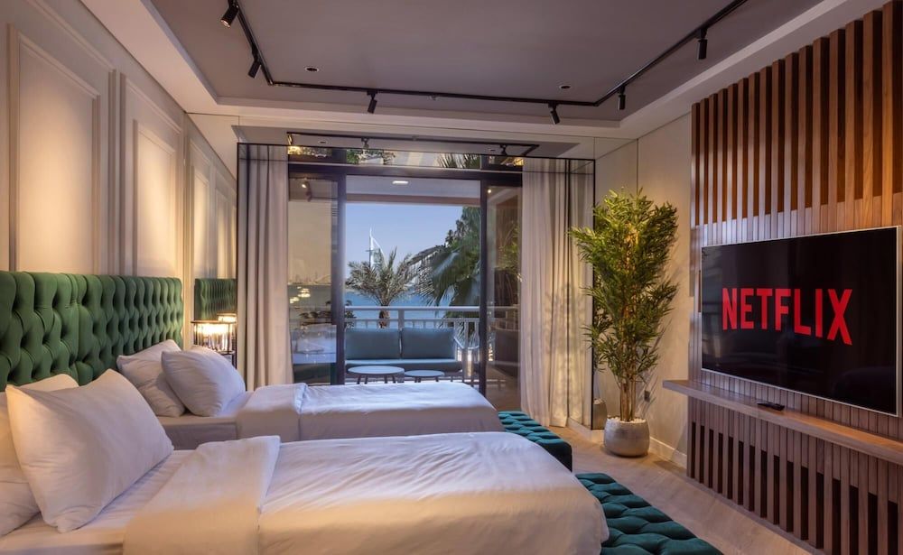 Signature Residence - The Palm Jumeirah - 2 Bedrooms 170 SQM Apartment 17