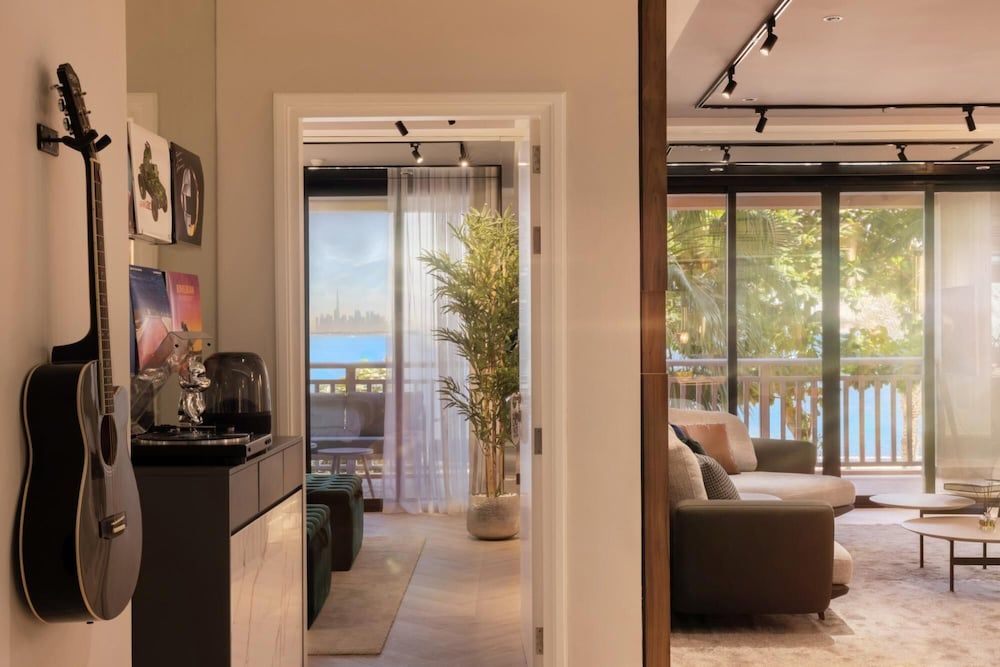 Signature Residence - The Palm Jumeirah - 2 Bedrooms 170 SQM Apartment 11