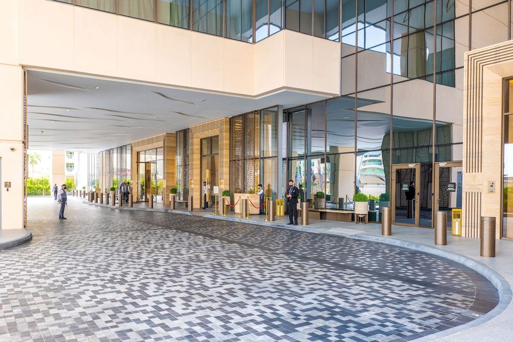 undefined Ultra Luxury Palm Tower with Shared Hotel Facilities 3