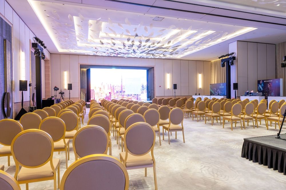 undefined Ultra Luxury Palm Tower with Shared Hotel Facilities 8