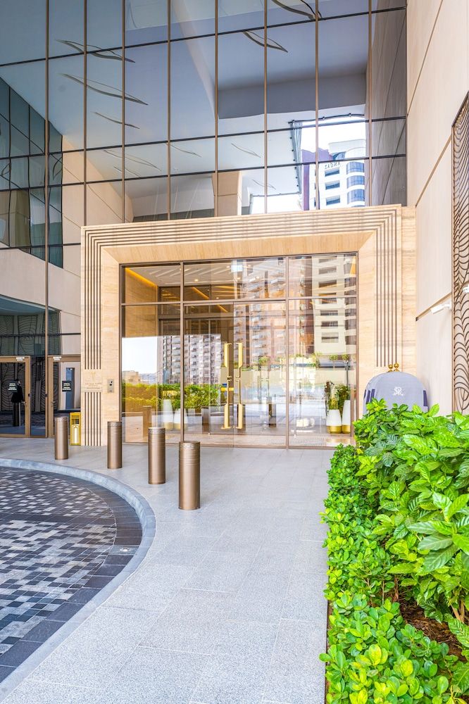 undefined Ultra Luxury Palm Tower with Shared Hotel Facilities 2