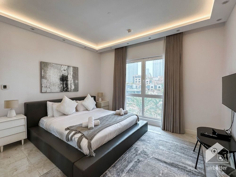 undefined Luxurious Apartment With Iconic Burj View 9