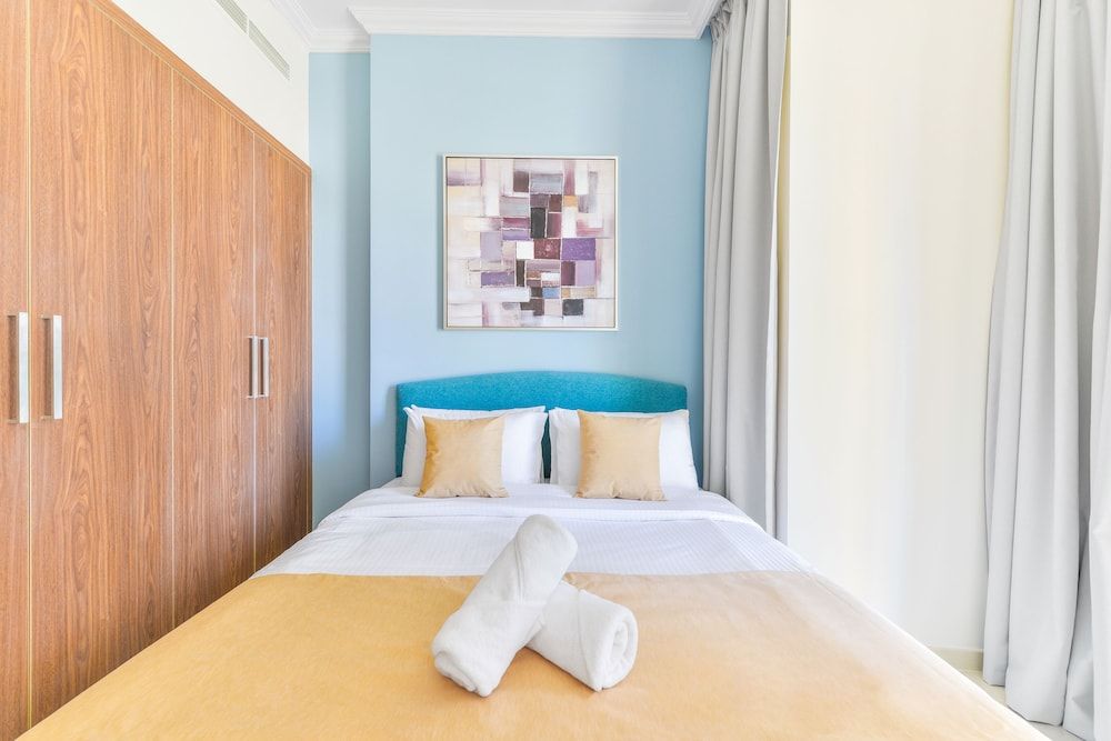 Dunya Tower - Downtown Luxury - 5 Min Walk To Dubai Mall! Deluxe 3BR Apartment 5