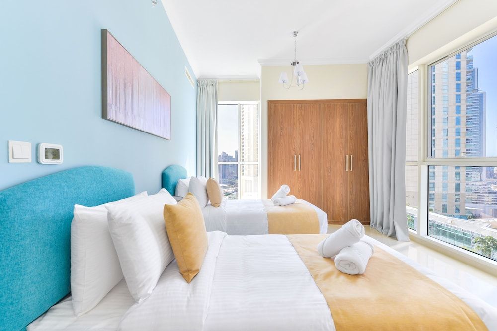 Dunya Tower - Downtown Luxury - 5 Min Walk To Dubai Mall! Deluxe 3BR Apartment 8