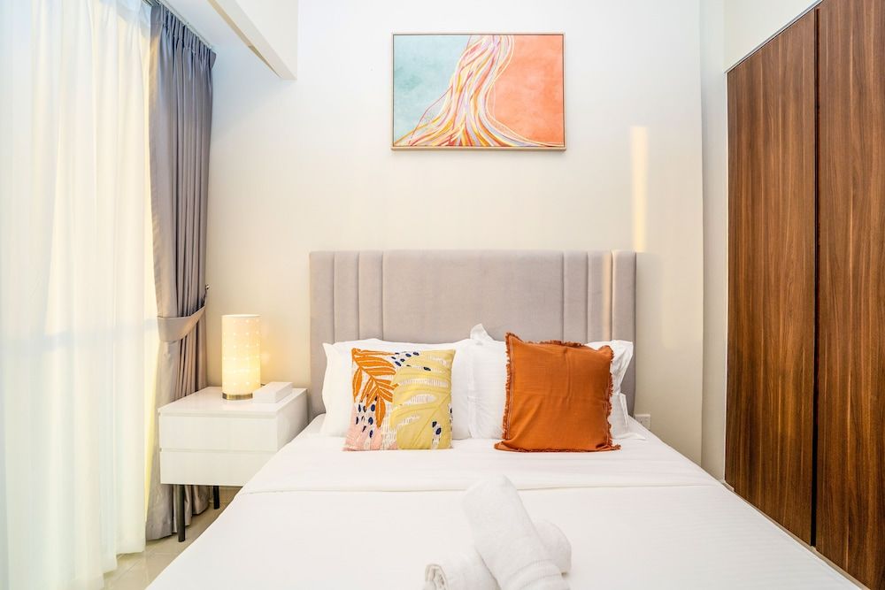 undefined Tanin - Fabulous Apt With Burj Khalifa View From Balcony 2