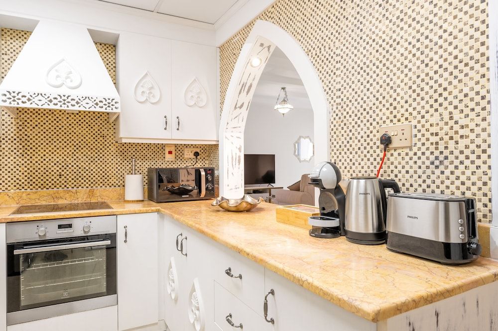 undefined Luxury JBR Palace! - Sea View - Free Beach Resorts Access! 10