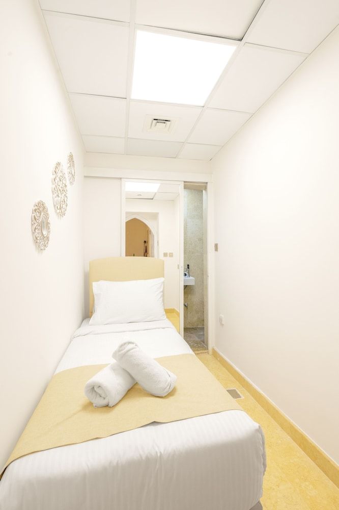 Luxury JBR Palace! - Sea View - Free Beach Resorts Access! Deluxe 3BR Apartment plus maids room 2