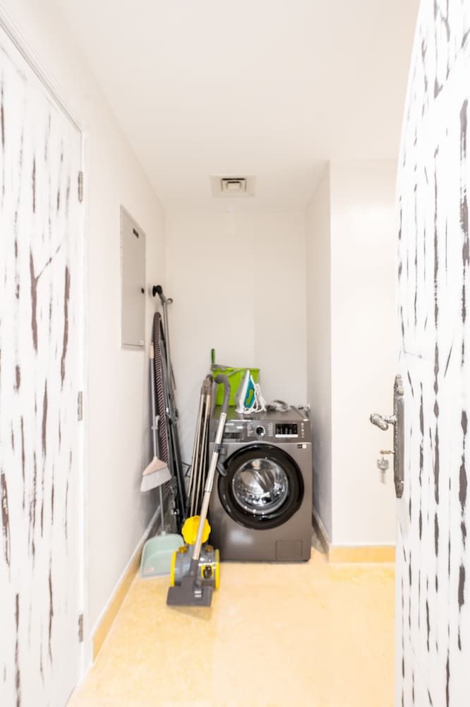 Luxury JBR Palace! - Sea View - Free Beach Resorts Access! Deluxe 3BR Apartment plus maids room 18