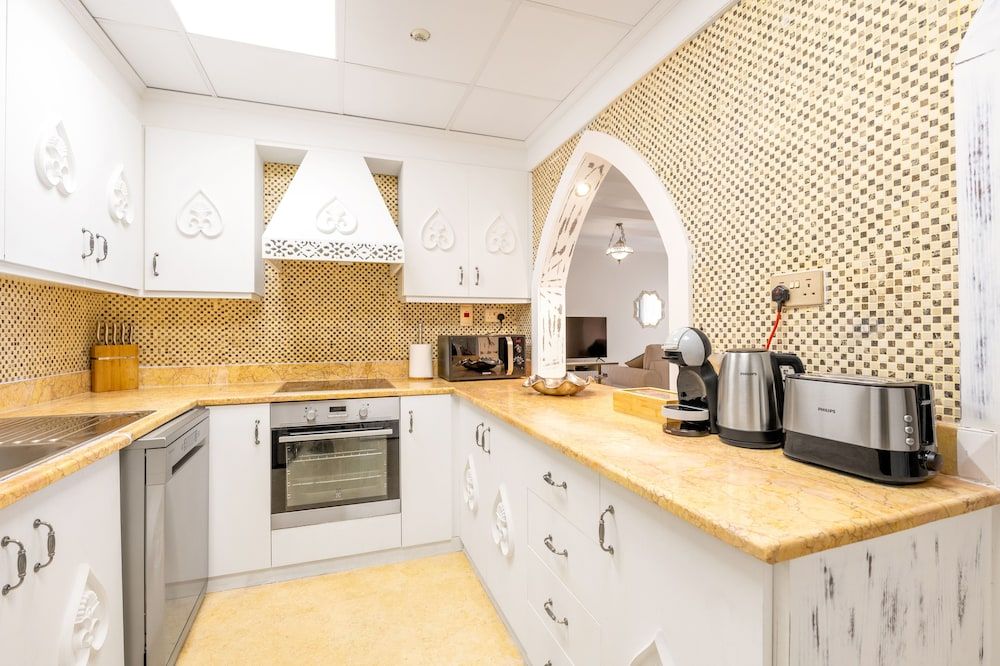 undefined Luxury JBR Palace! - Sea View - Free Beach Resorts Access! 8