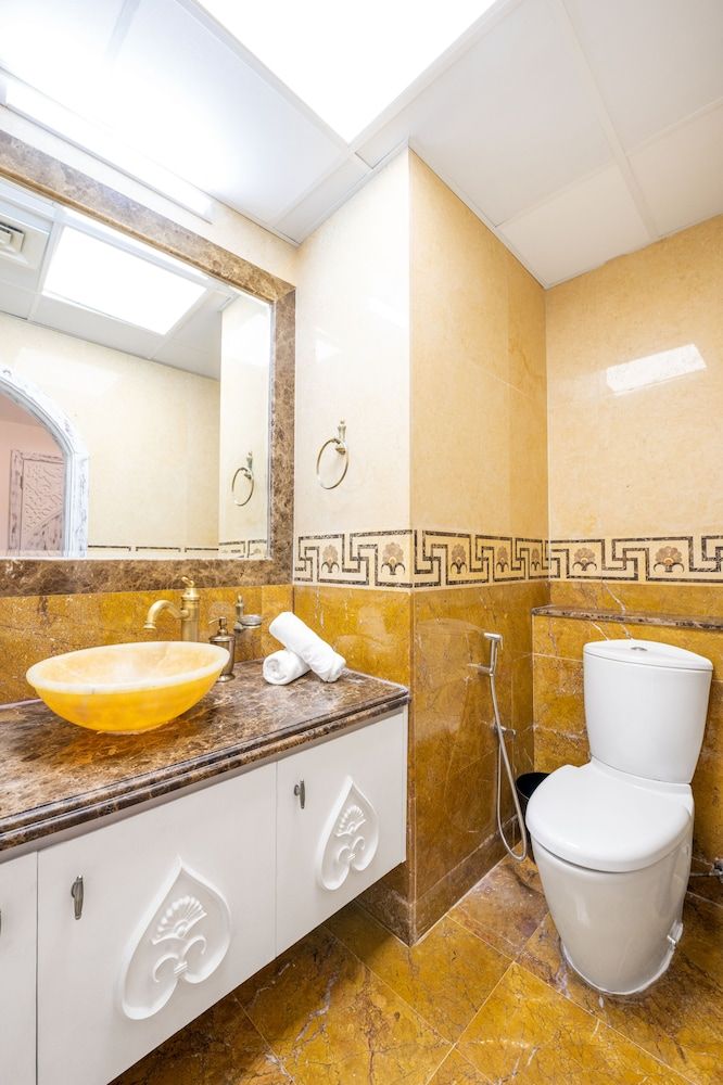 Luxury JBR Palace! - Sea View - Free Beach Resorts Access! Deluxe 3BR Apartment plus maids room 24