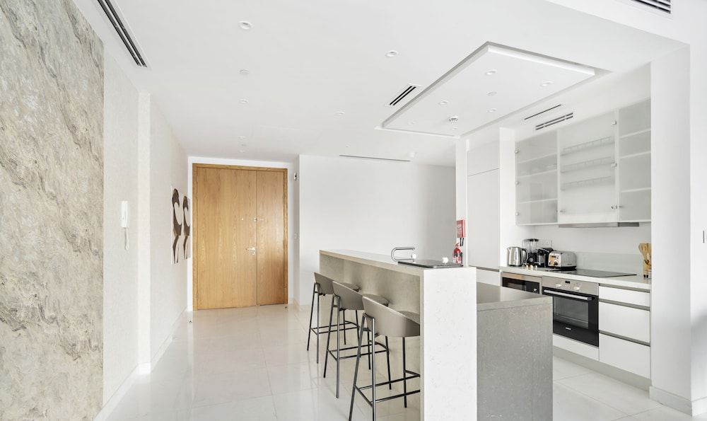 undefined WelHome - Deluxe Apartment With Direct Access to the Beach 8