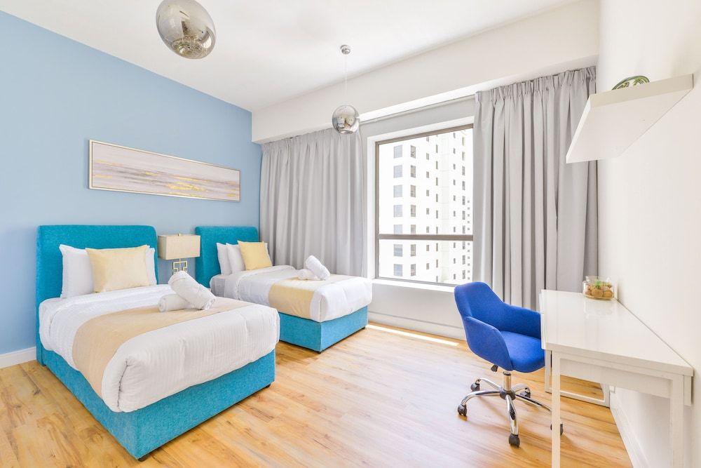 undefined Luxury JBR - 2BR - Free Beach Resorts Access! 9
