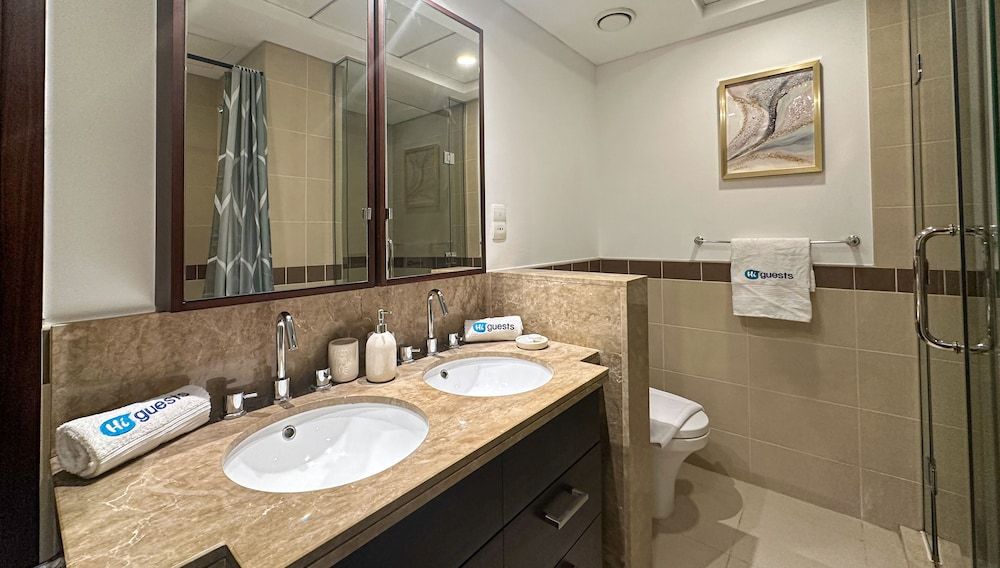HiGuests - 29 Boulevard Tower Comfort Apartment 14