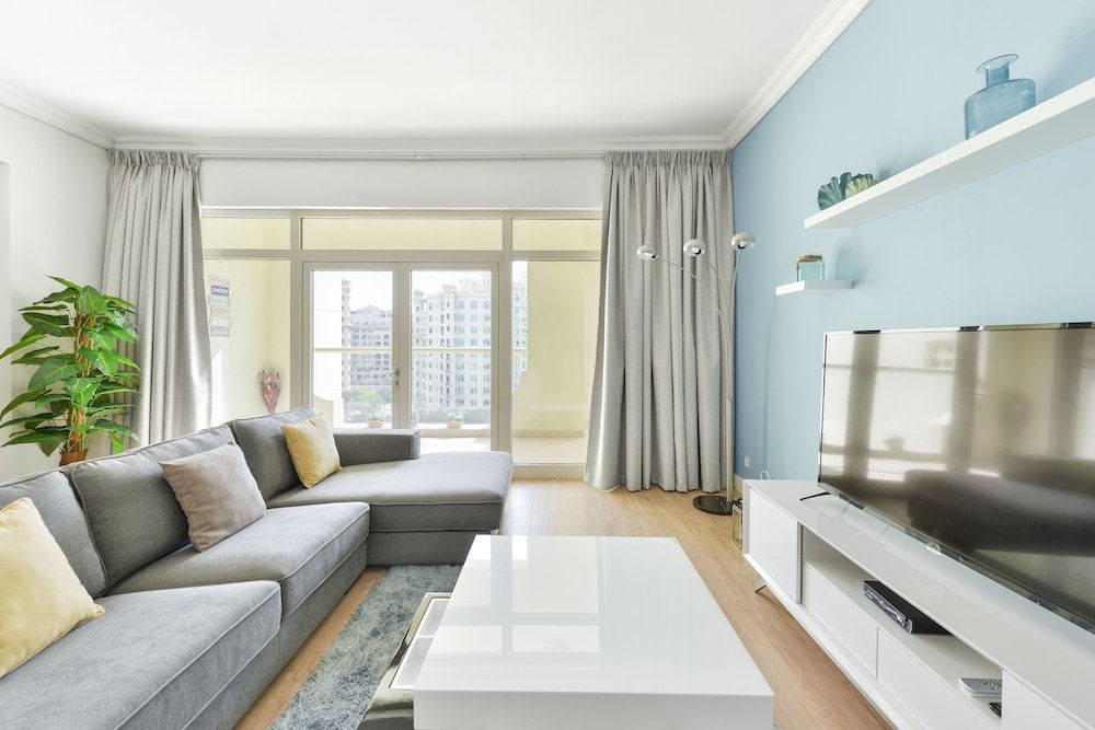 Shoreline Beachfront Luxury Palm Deluxe 2BR Apartment plus maids 19