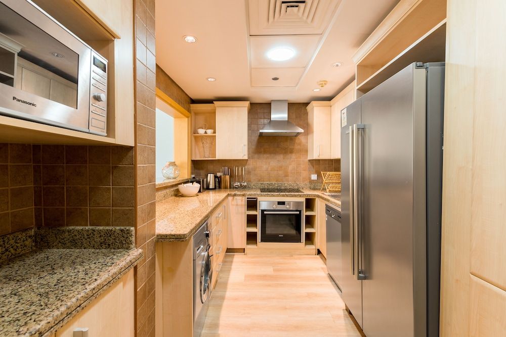 undefined Shoreline Beachfront Luxury Palm 7