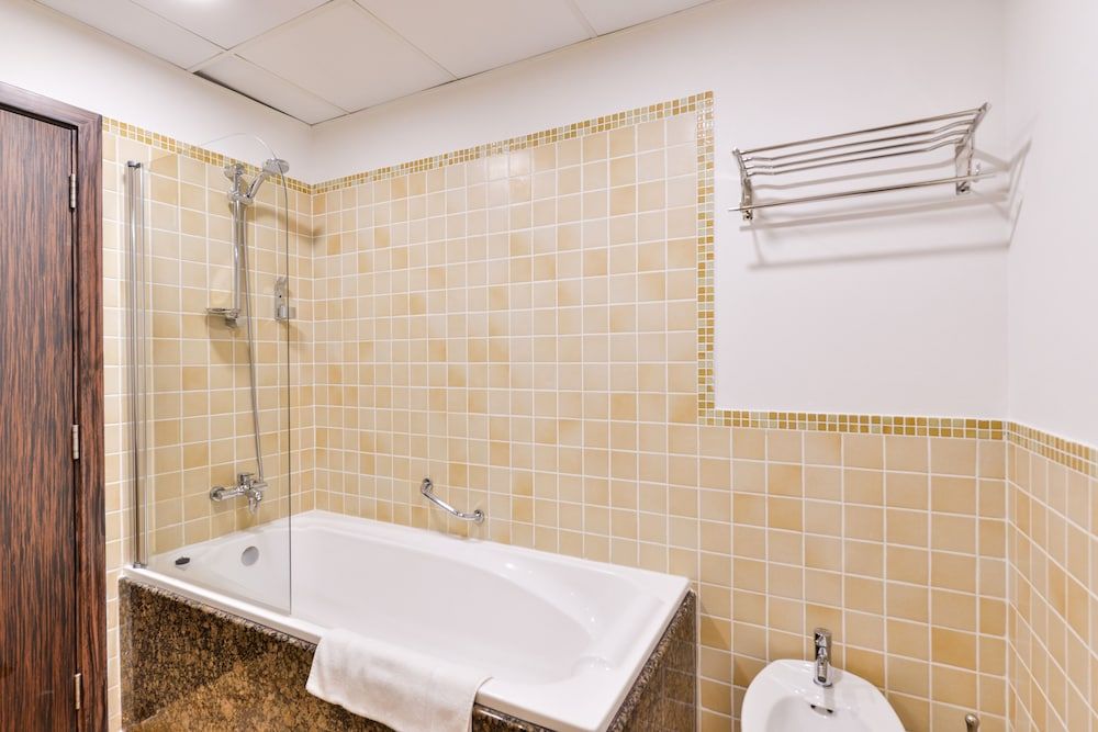 Luxury JBR Shams - Sea or Marina View - Free Beach Resorts Access! Deluxe 2BR Apartment - Sea View 14