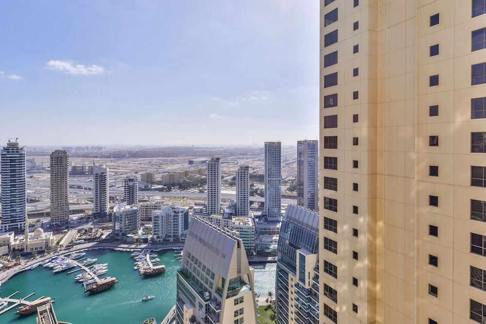 Luxury JBR Shams - Sea or Marina View - Free Beach Resorts Access! Deluxe 2BR Apartment - Sea View 12