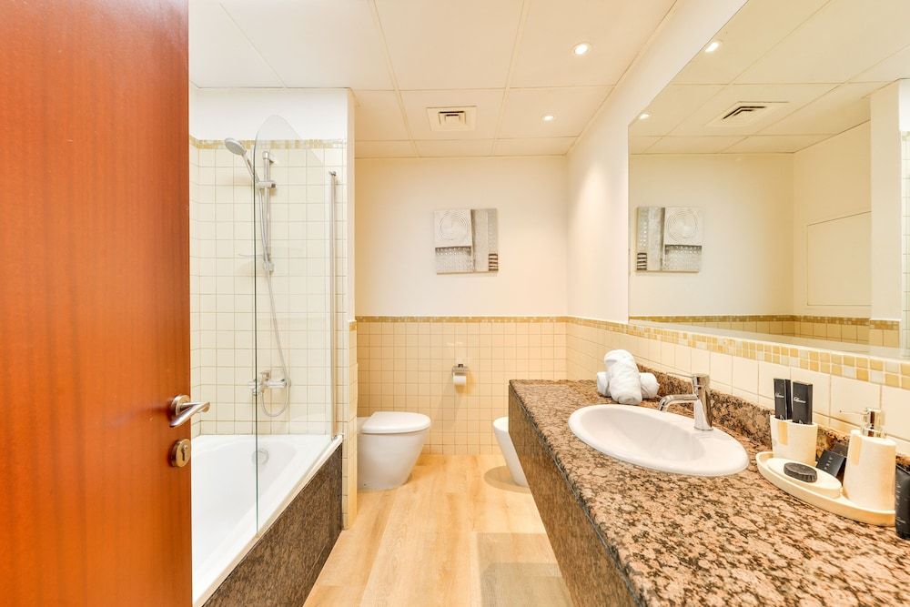 Luxury JBR - Marina View - Beach Resorts Access Deluxe 1BR Apartment  - Marina View 10