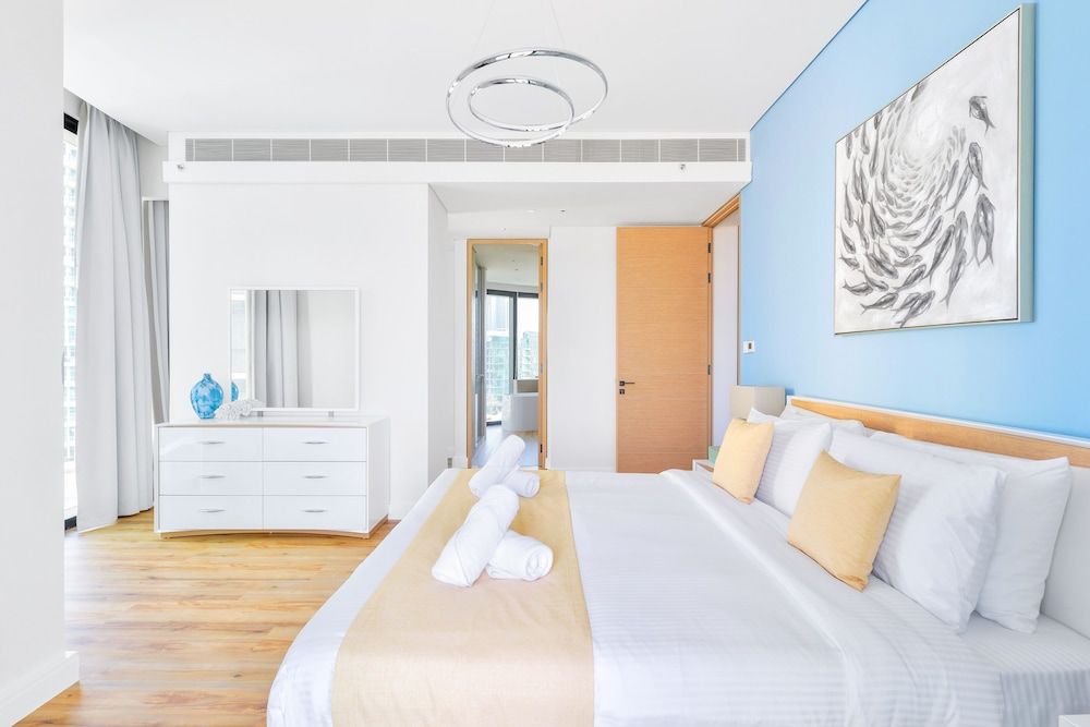 Address Beach Residences Deluxe 3BR Apartment and maids room - Sea View 3