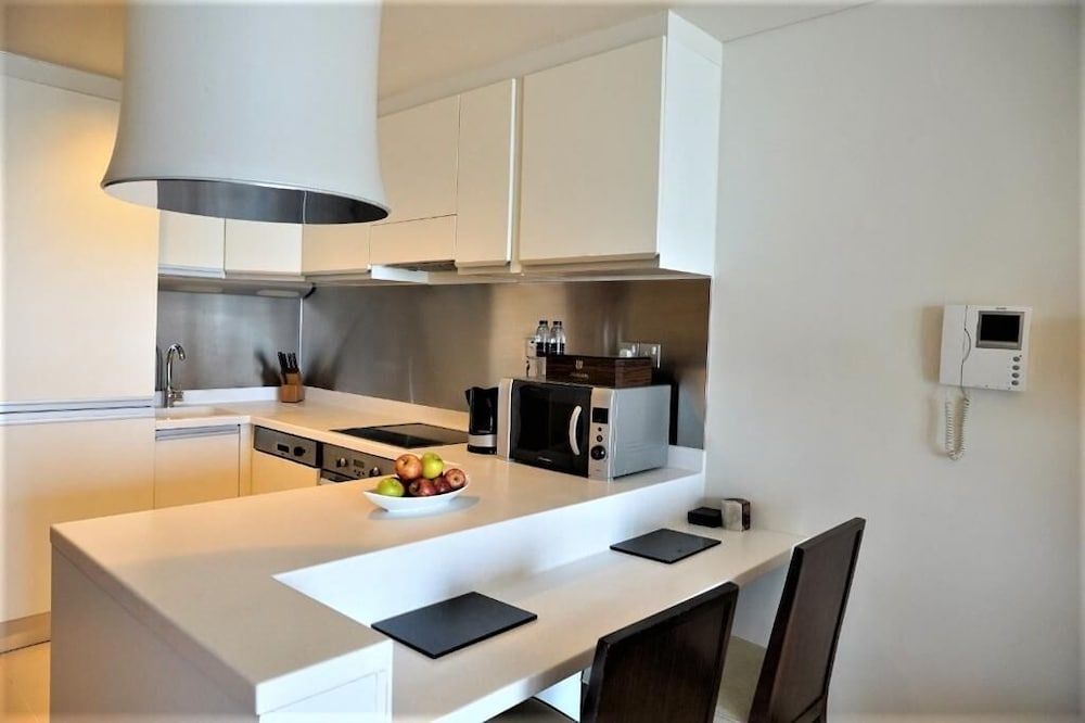 undefined SuperHost - Address Dubai Mall - Stunning Studios 10