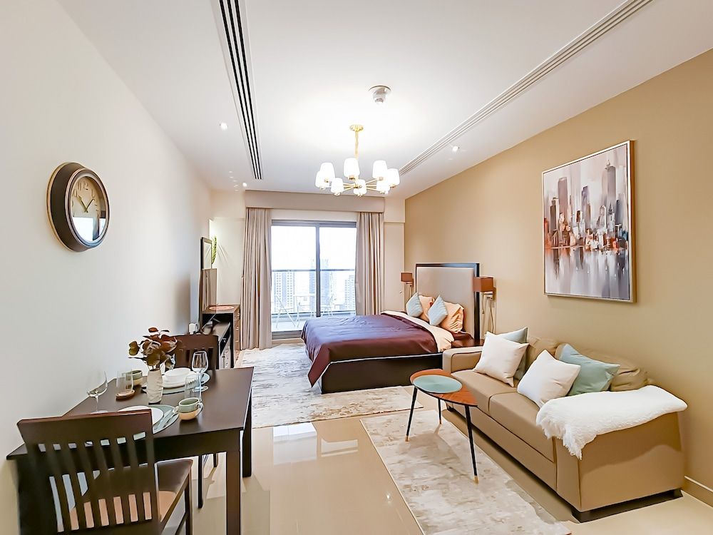 undefined Whitesage - Elegant Studio With Balcony Overlooking The Canal 6