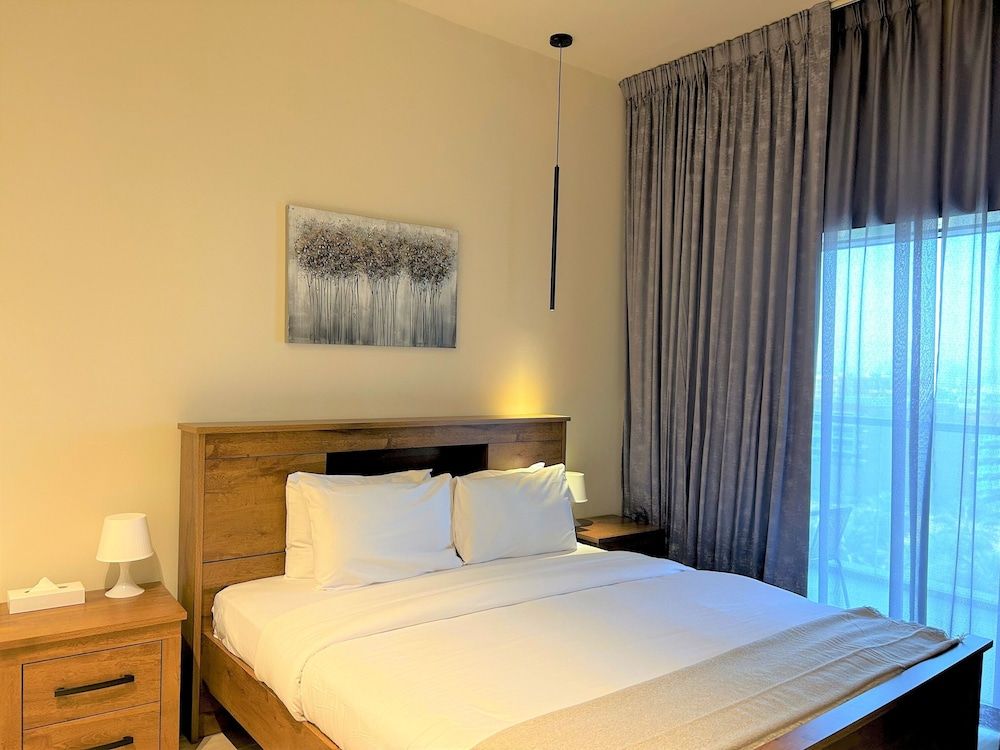 undefined Stunning Stay Park View JVC -1bed With Balcony 7