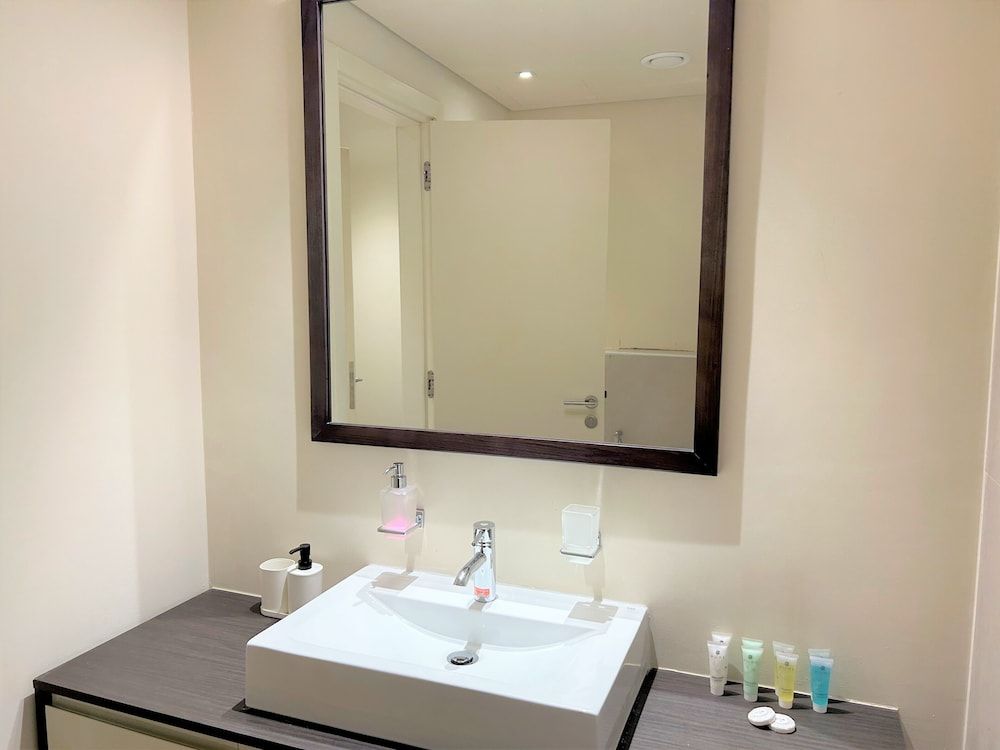 Stunning Stay Park View JVC -1bed With Balcony Apartment (1 Bedroom) 16