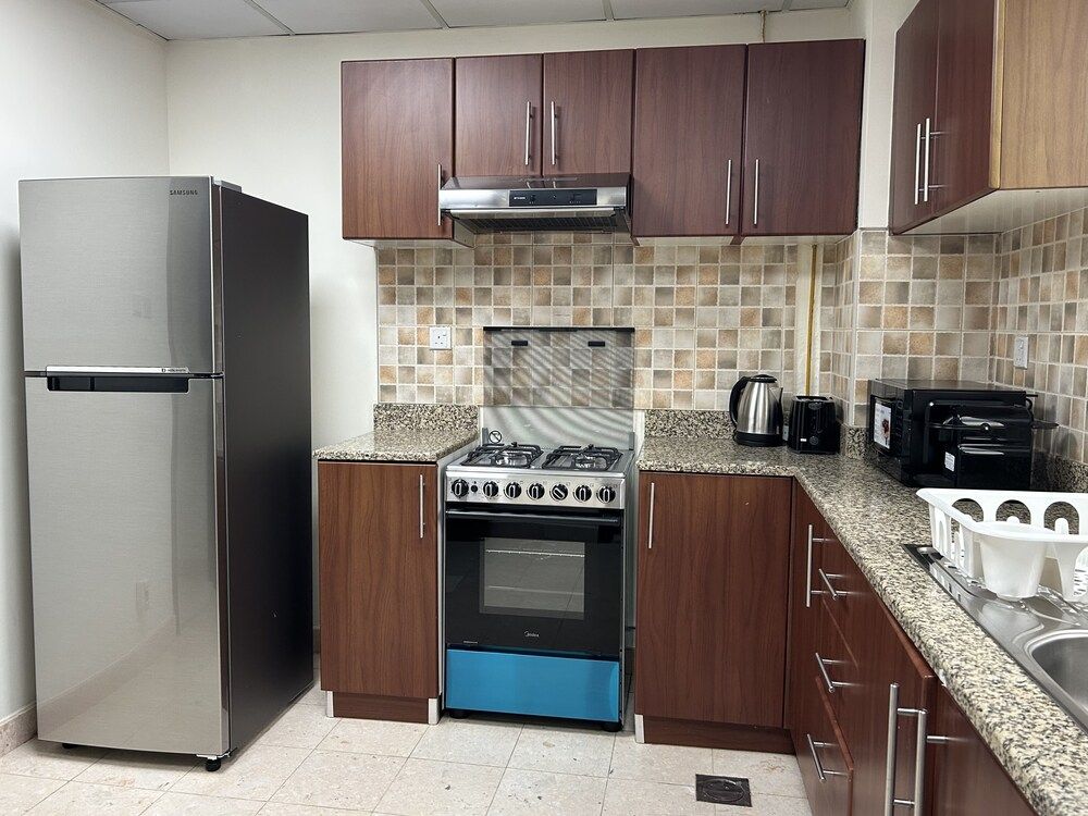 Incredible Living With Balcony in Business Bay Apartment (2 Bedrooms) 9