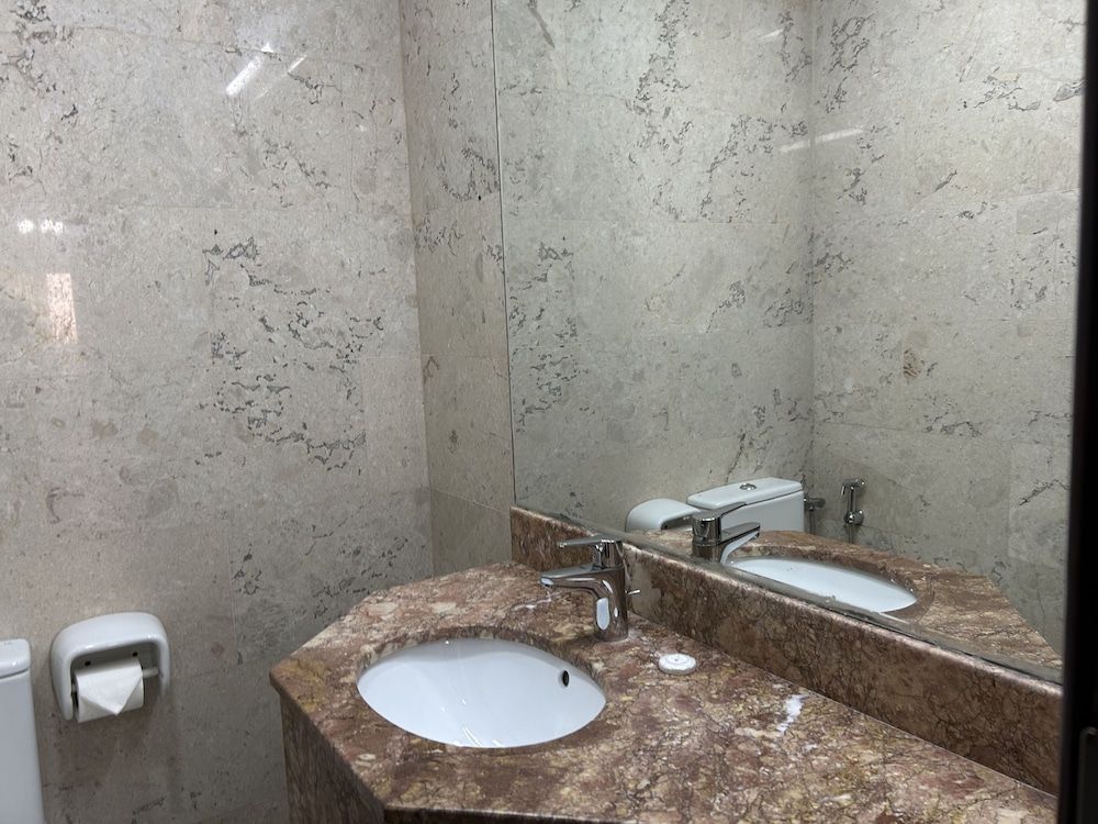 Incredible Living With Balcony in Business Bay Apartment (2 Bedrooms) 20