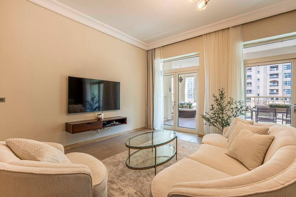 Spacious New Furnished 2br M Palm Jumeirah Apartment, 2 Bedrooms, Balcony, City View 14