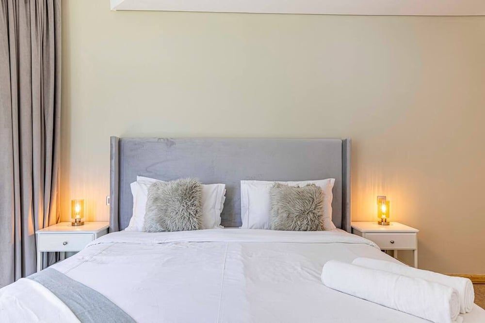 Spacious New Furnished 2br M Palm Jumeirah Apartment, 2 Bedrooms, Balcony, City View 2