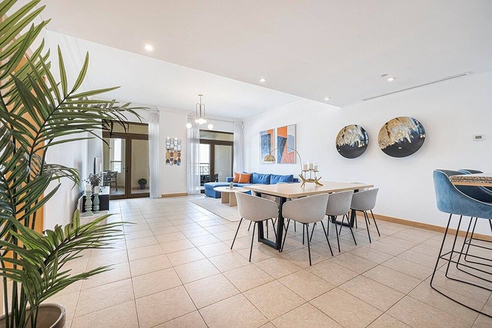 Full Sea And Burj Al Arab View 2 Br Extra Room Apartment, 2 Bedrooms, Accessible, Balcony 12