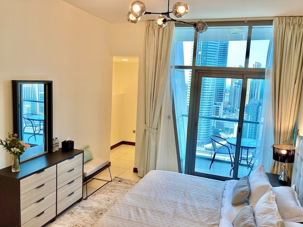 undefined Whitesage - Gorgeous Apartment With Incredible Cityscape View 6